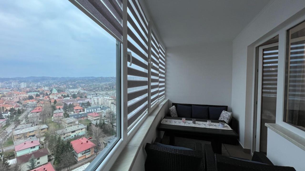 Apartman Nejra Tuzla Exterior foto